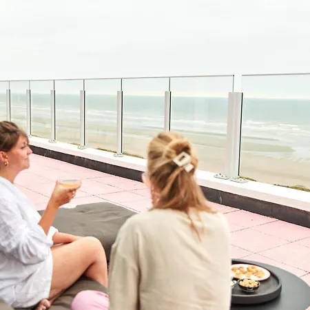 The Pink Penthouse Apartment